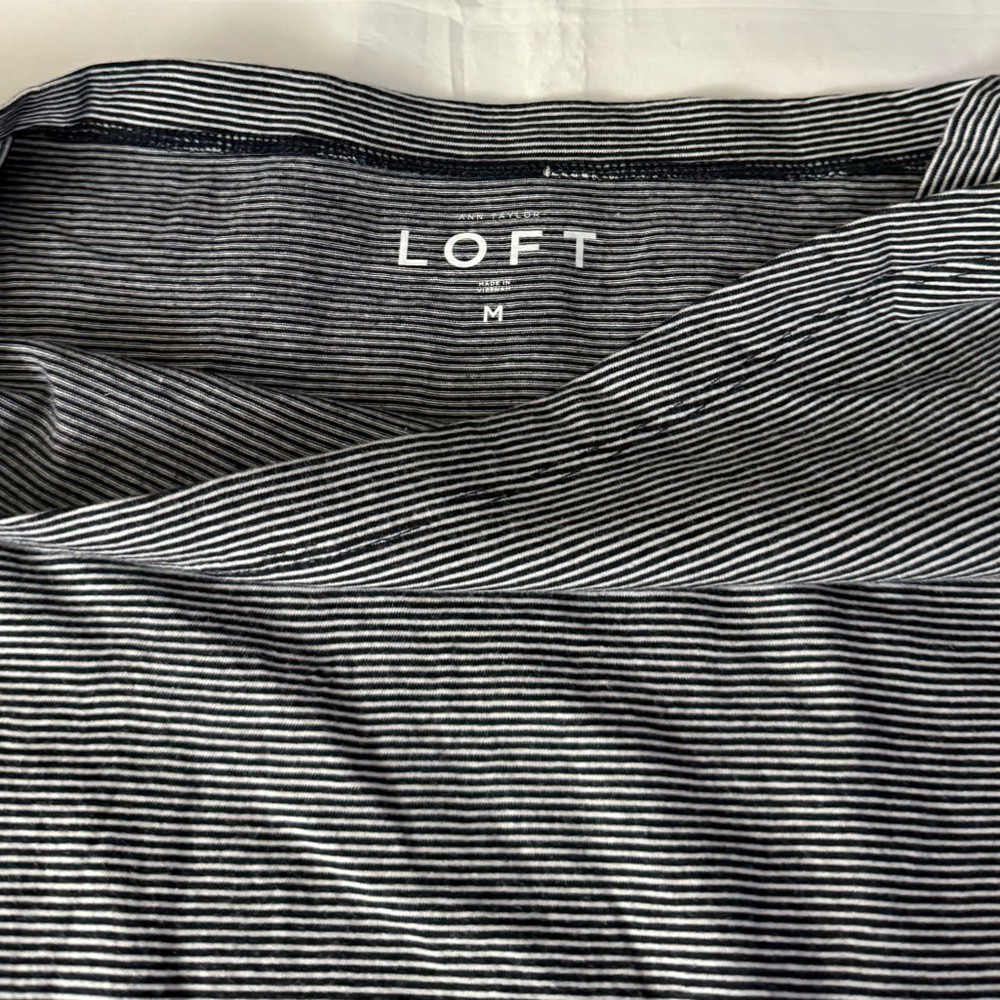 Ann Taylor LOFT Striped 3/4 Sleeves Shirt - Picture 7 of 11